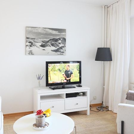 Modernes 2-Zimmer-Appartement mit Balkon. Westerland Exterior foto