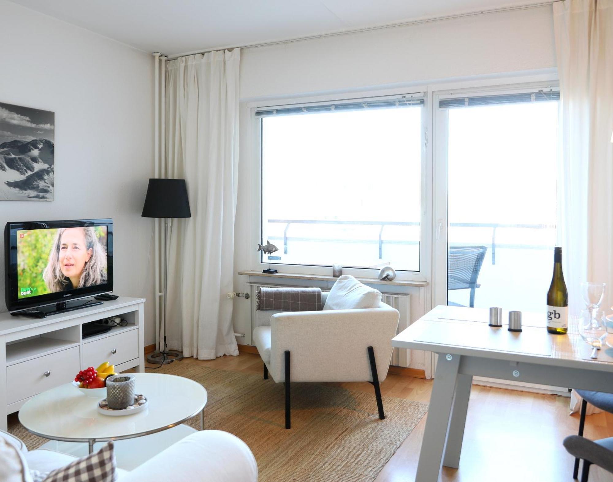 Modernes 2-Zimmer-Appartement mit Balkon. Westerland Exterior foto